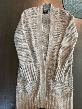 Abercrombie & Fitch Light Gray Textured Open-Front Cardigan